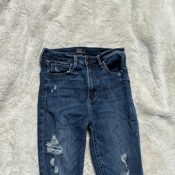 Abercrombie & Fitch Simone High-Rise Super Skinny Jeans – Size 26/2 | Distressed - Picture 3 of 7